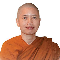 Venerable-Bhikkhuni-Sumangala